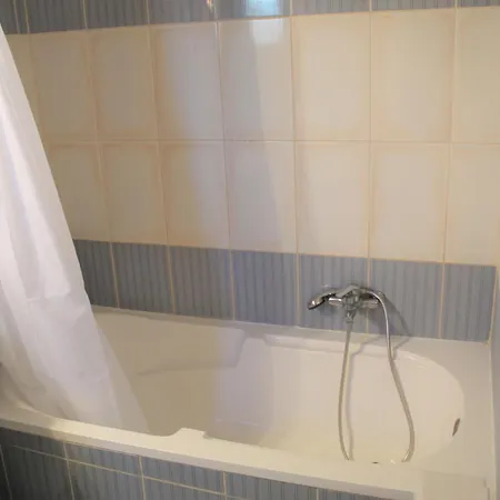 Postman's House Apartman